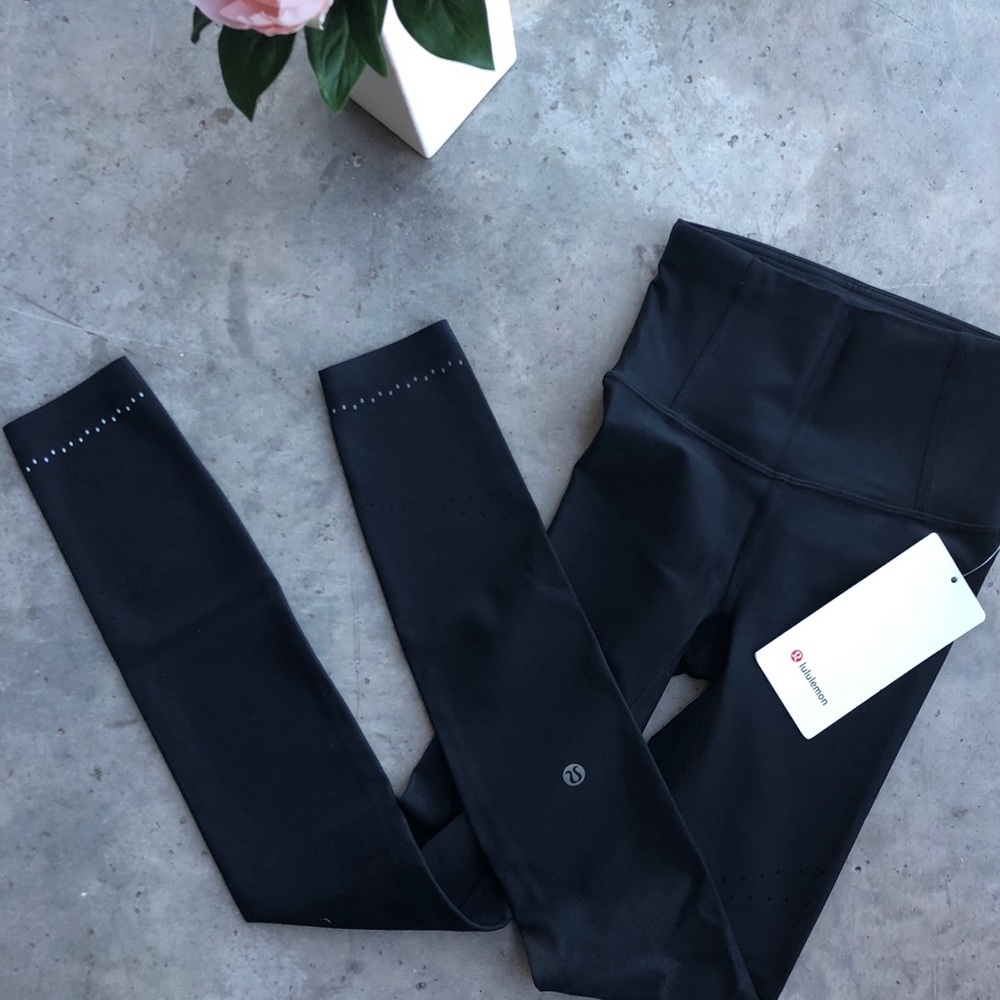 Lululemon Black Zone In Tight - Picture 7 of 8